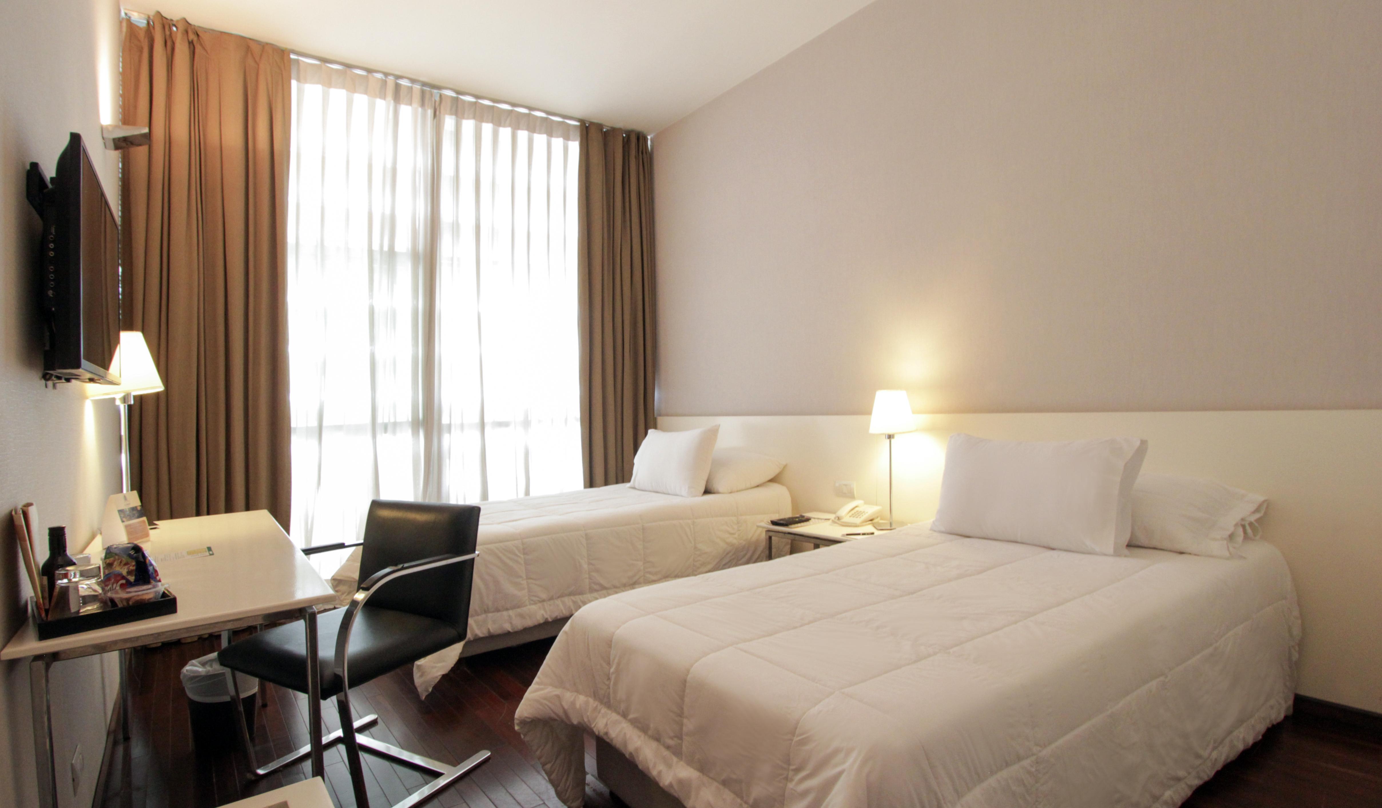 Hotel Guarani อะซุนซิออง ภายนอก รูปภาพ