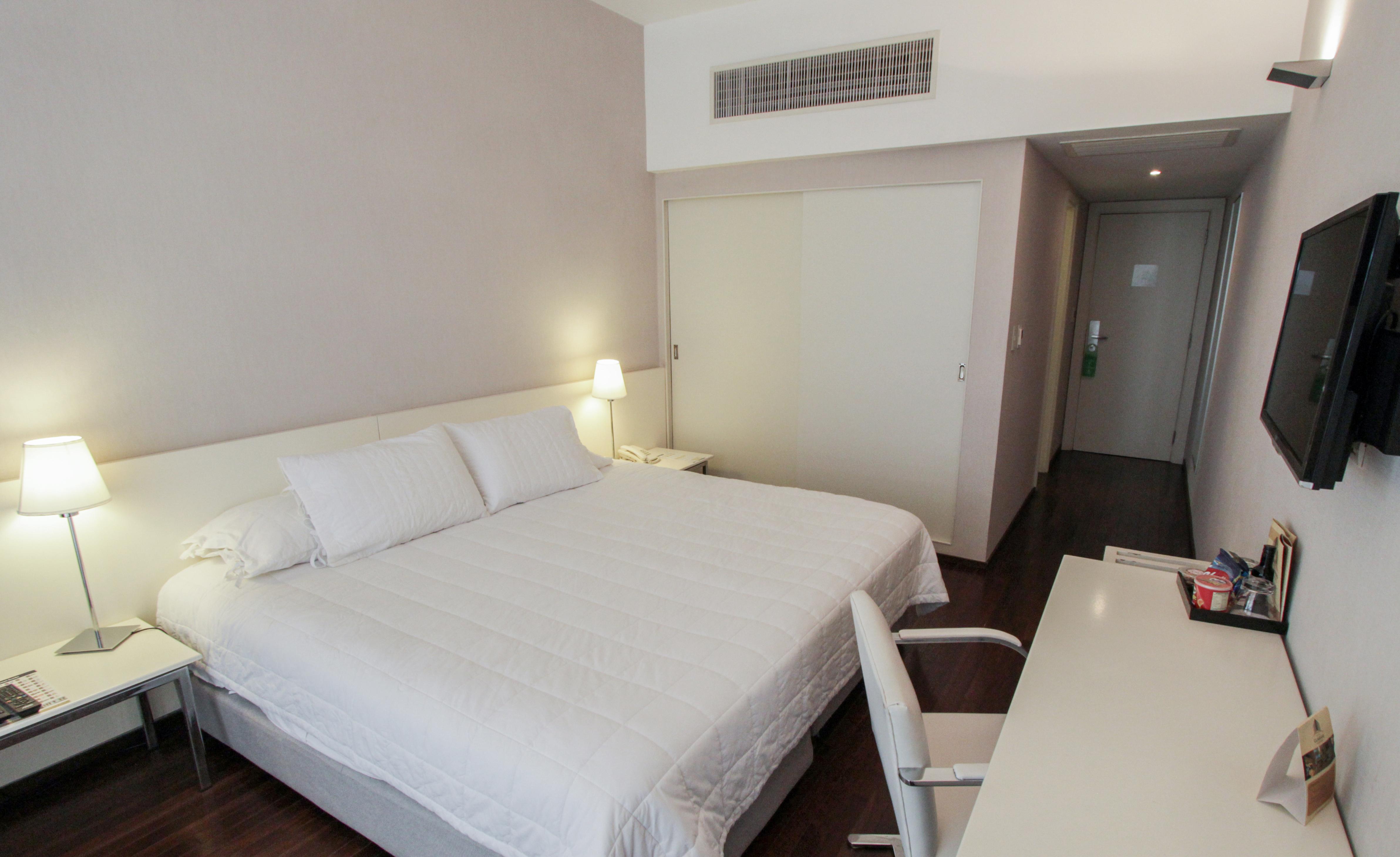 Hotel Guarani อะซุนซิออง ภายนอก รูปภาพ