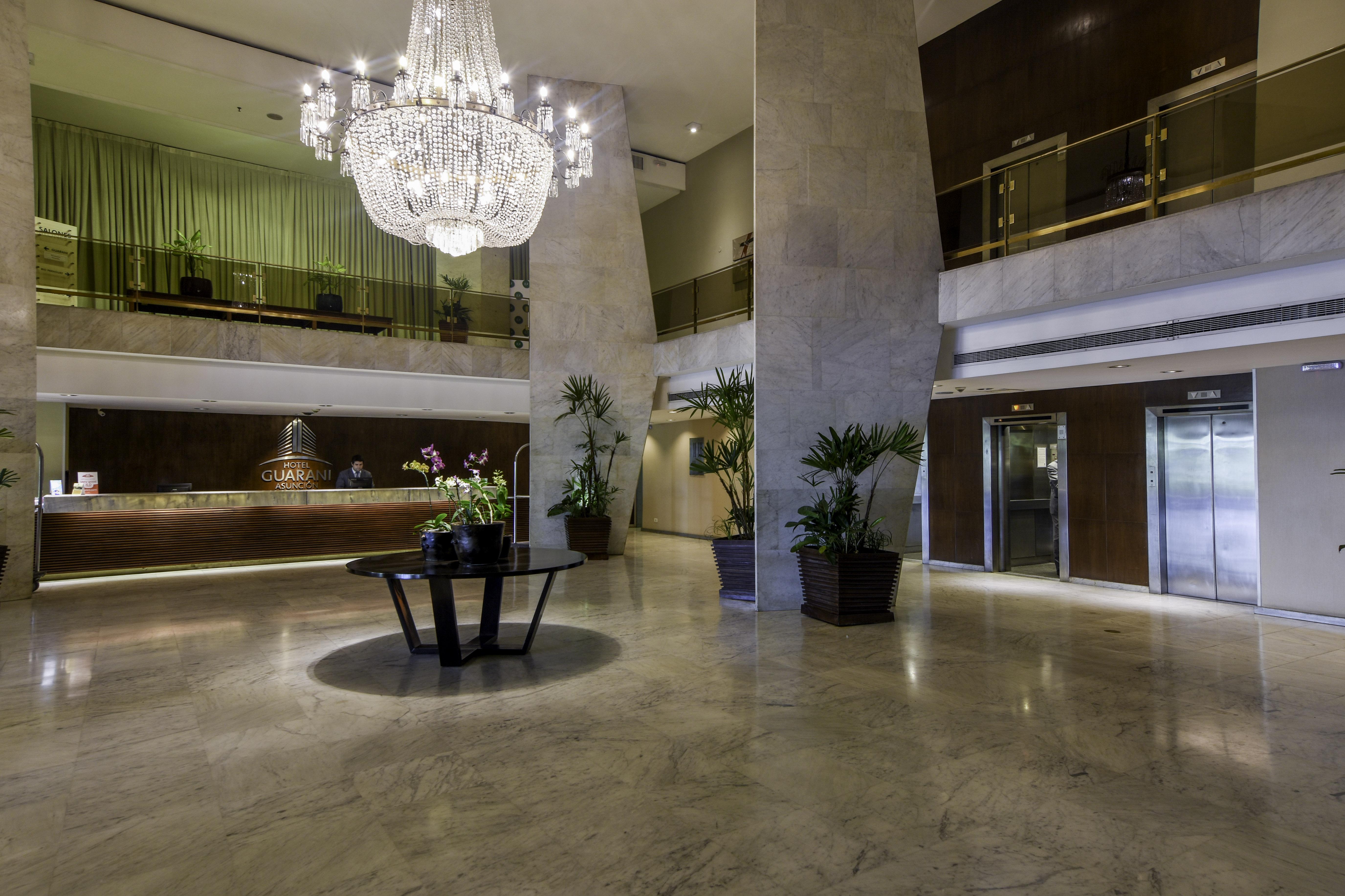 Hotel Guarani อะซุนซิออง ภายนอก รูปภาพ