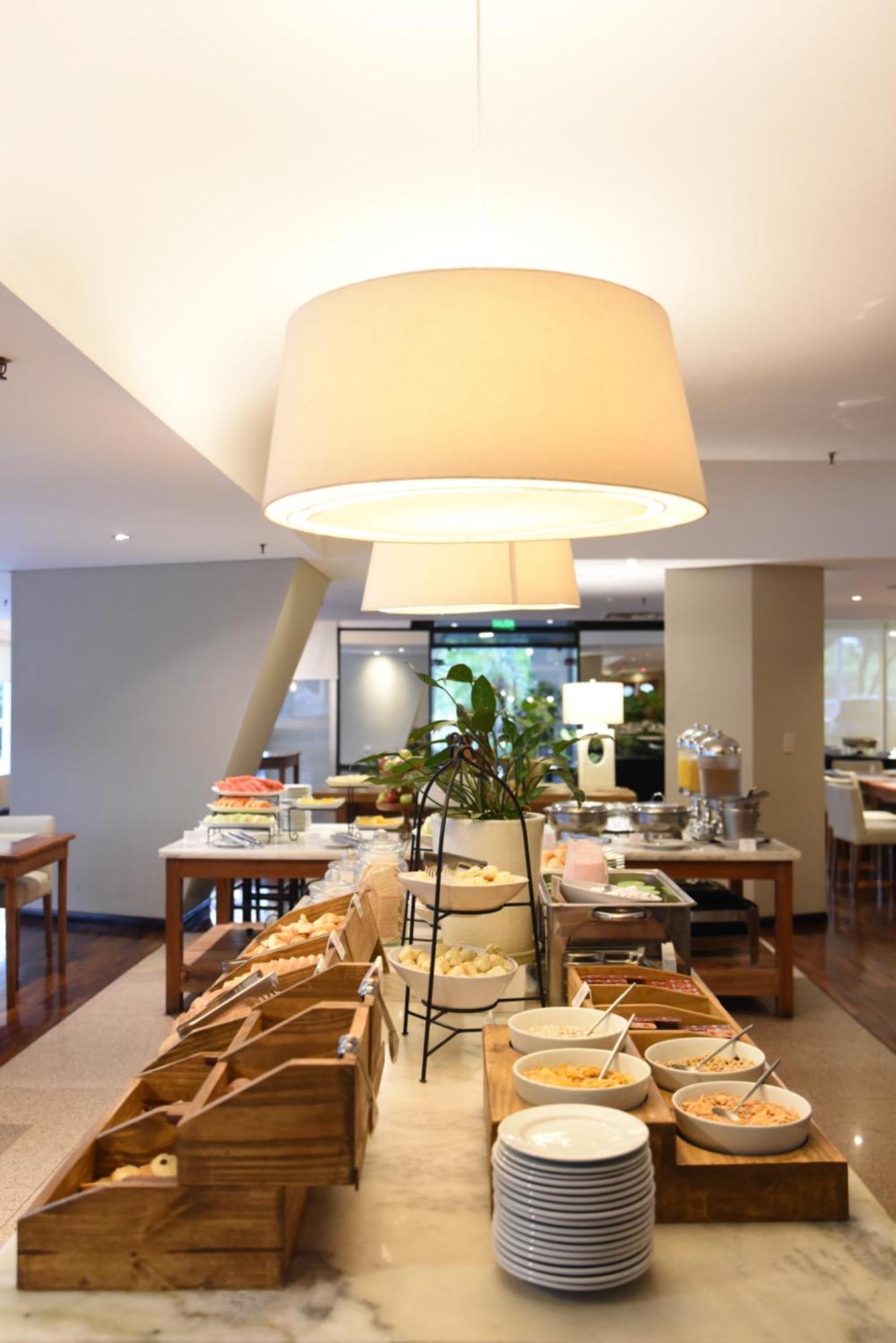 Hotel Guarani อะซุนซิออง ภายนอก รูปภาพ