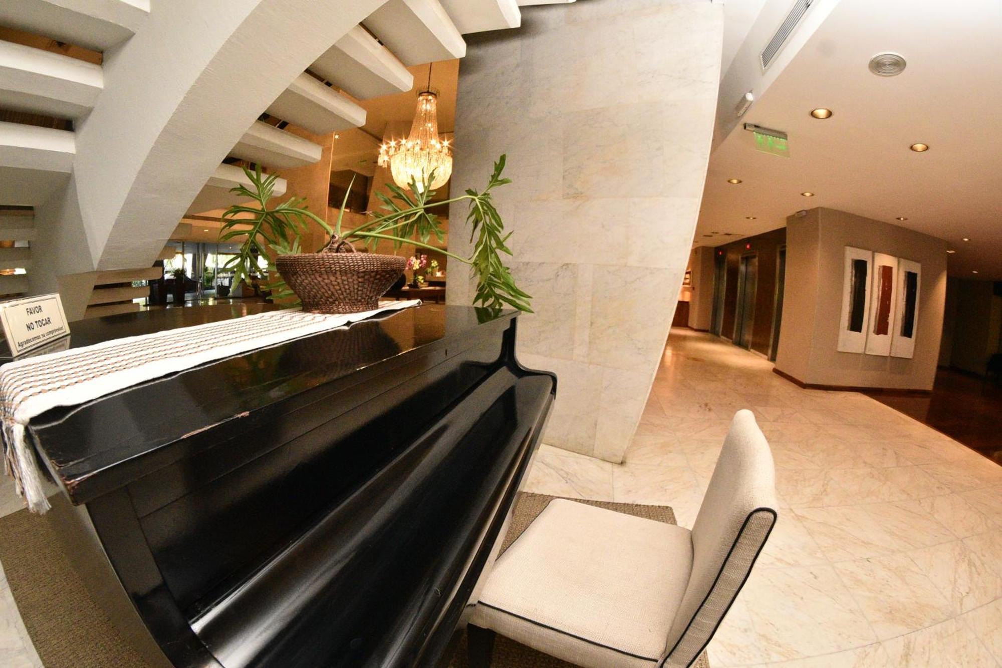 Hotel Guarani อะซุนซิออง ภายนอก รูปภาพ